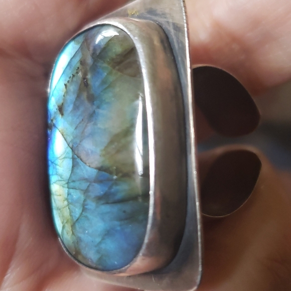 Adjustable Labradorite Statement Ring - Picture 8 of 9